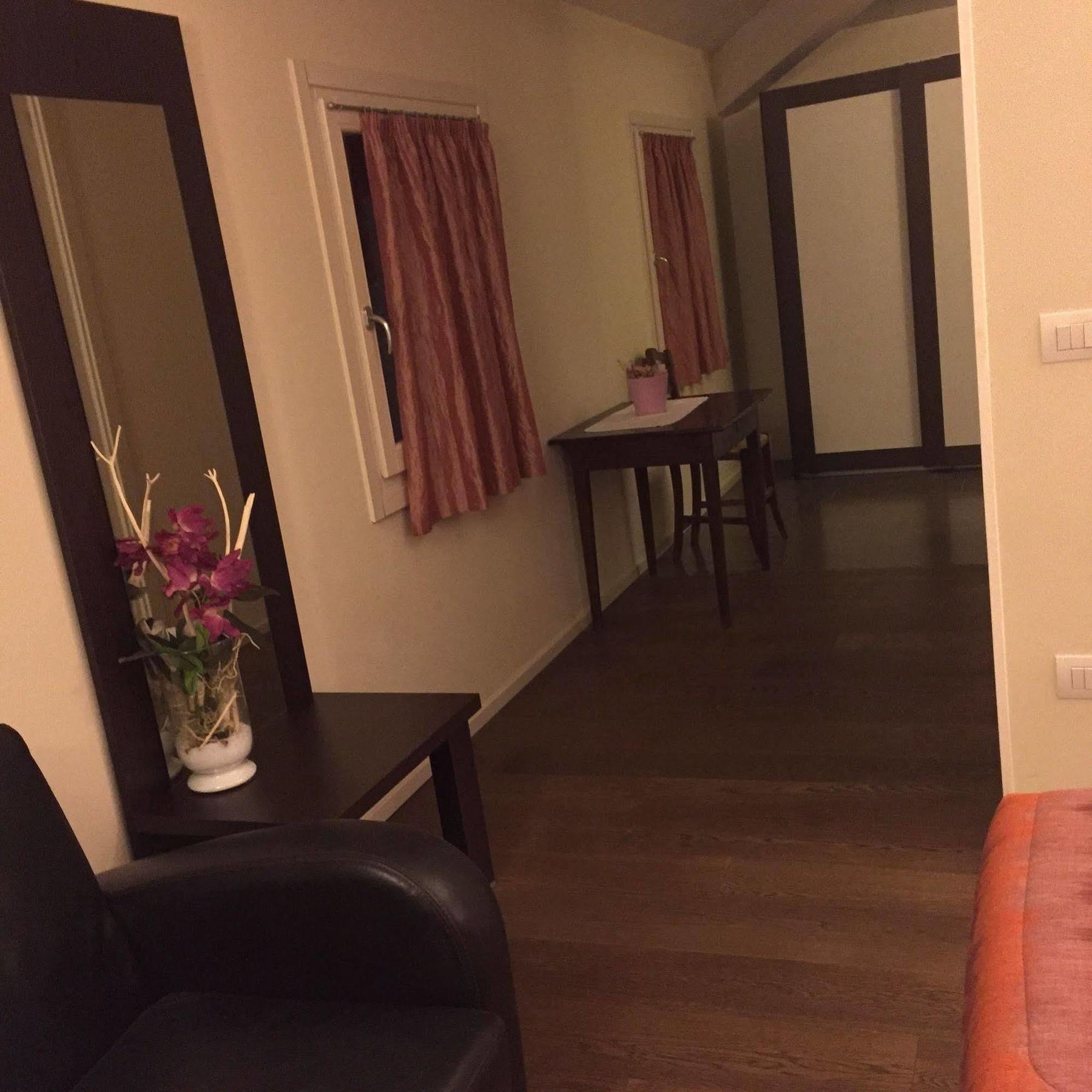 Modus Vivendi - Room E Relax Брізіґелла Екстер'єр фото
